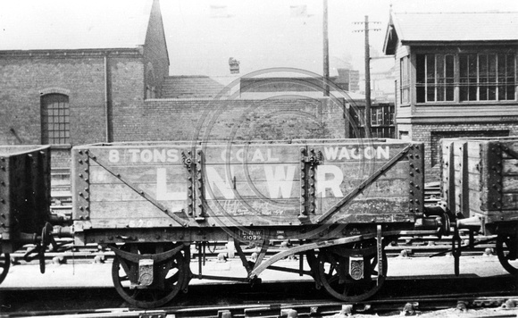 SOC 1073  Open Wagon 4-plank Coal