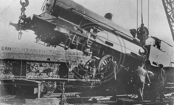No. 2511 Being lifted #2
